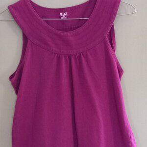 Cute flowy tank top with rounded collar